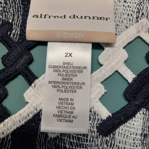 Alfred Dunner Light Blue and white Jacket - Picture 2 of 6